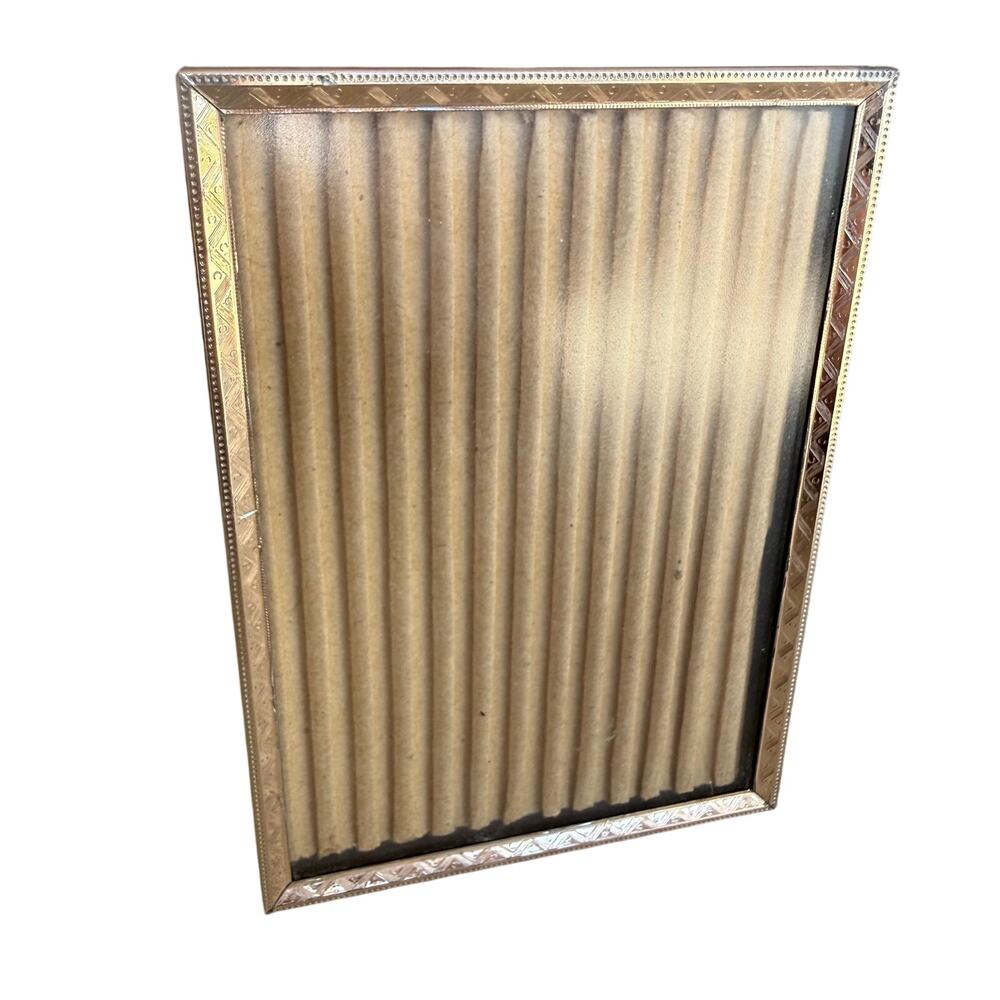 VINTAGE Picture Photo Frame 5x7 Brass Gold Tone Metal Ornate Standing Etched